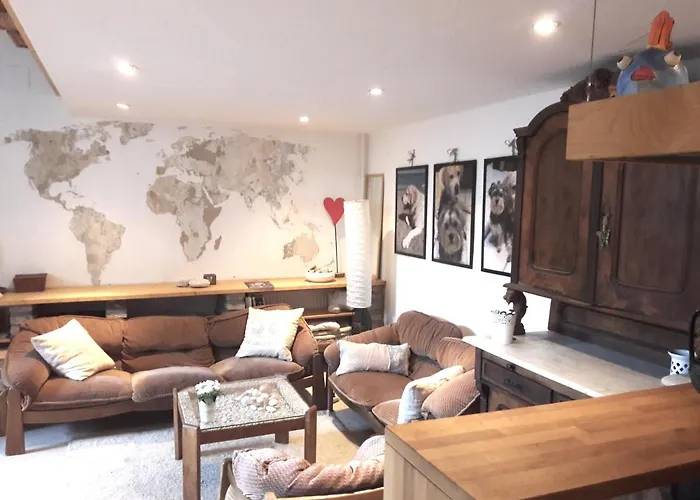 Unique, Homey With Free Parking In Appartement Budapest